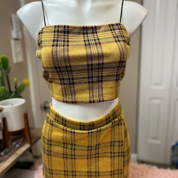 Skirt and tank top set - Picture 1 of 5